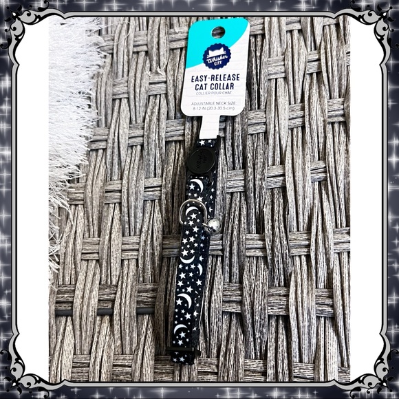 Petsmart Breakaway Moon Star Cat Collar Night Sky Black White Kitten Bell Dog XS - Picture 5 of 6